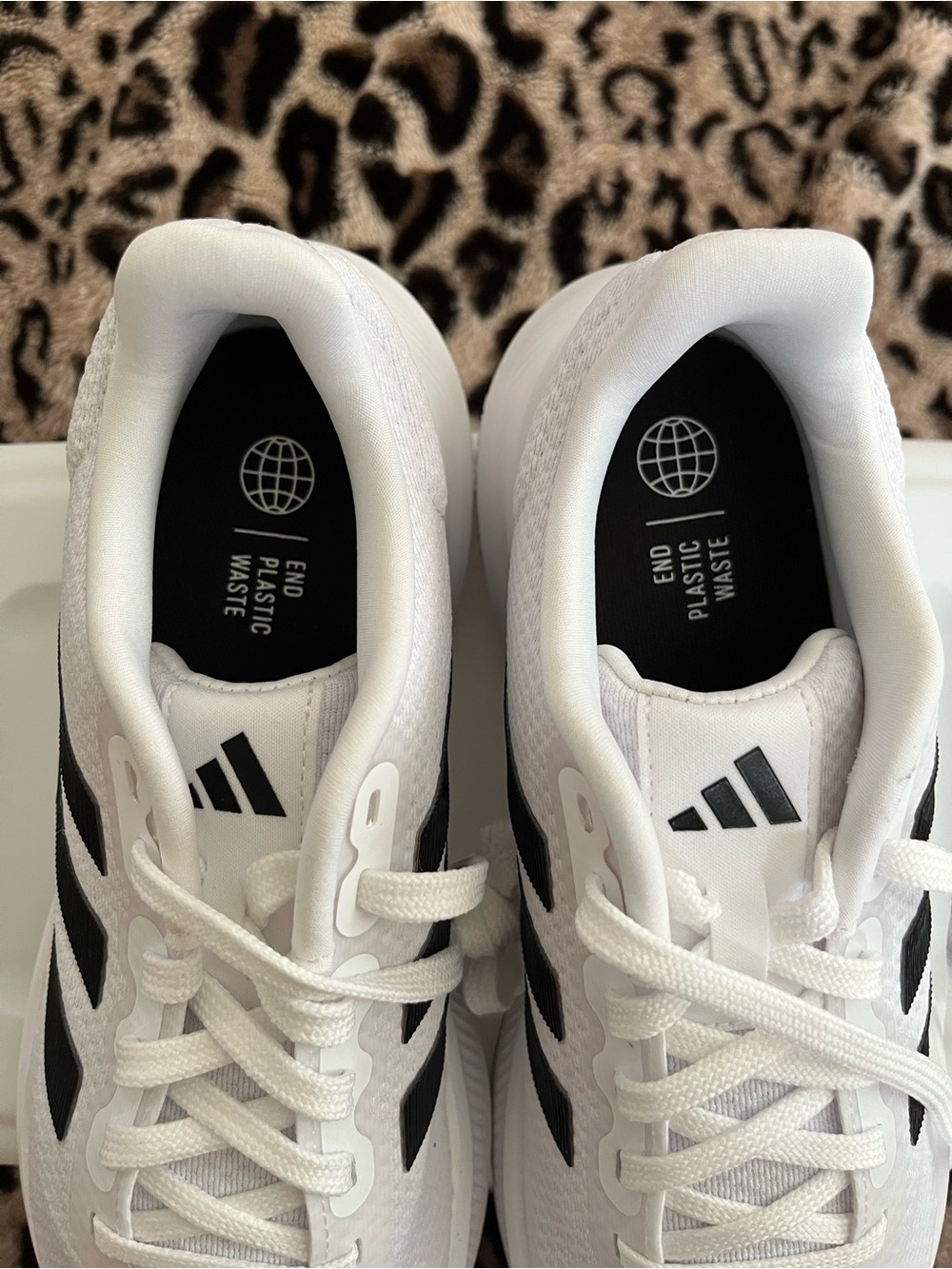 New without box/tags. Women Adidas White Athletic Running Shoes with Black Strip - Picture 7 of 10